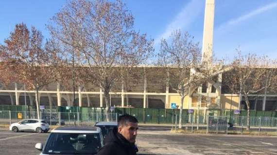 FOTO FV, L'agente di Zarate al centro sportivo