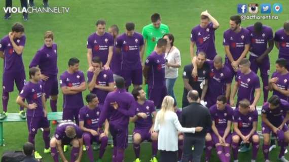 ACF, Foto di gruppo per i giocatori viola stamani