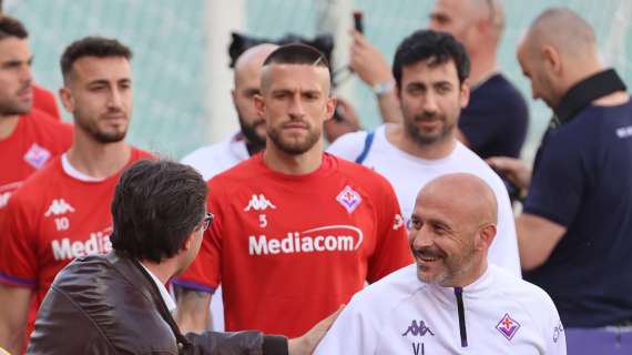 FOTO ACF, Fiorentina da Mattarella: in regalo maglia viola