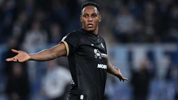 YERRY MINA, Problemi alla caviglia per l'ex Fiorentina