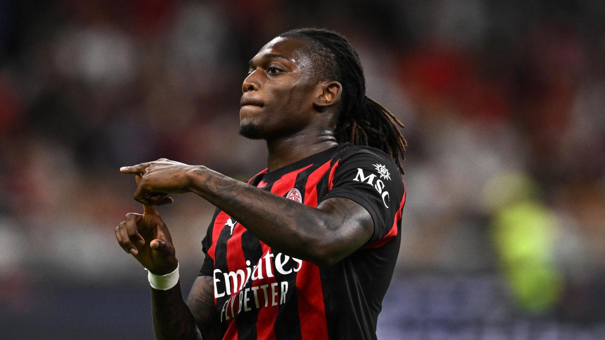 Milanisti in Nazionale: Leao rientra in anticipo, Rabiot non si è allenato