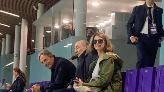 FOTO FV, Commisso sugli spalti al V.Park. C'è De Gea