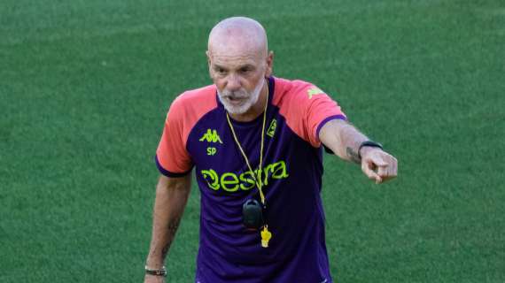 Pioli e la forza del gruppo: il tecnico in Inghilterra lavora anche sulla testa dello spogliatoio