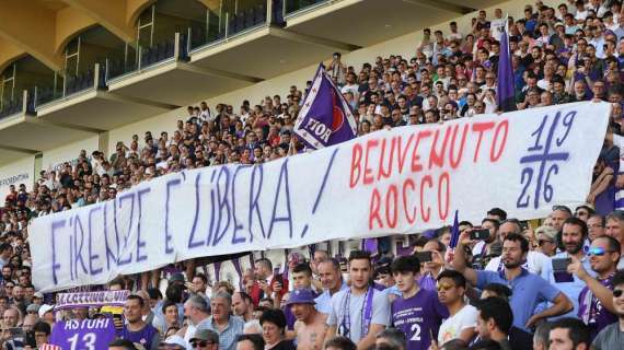 FOTO FV, Lo striscione al Franchi: "Firenze è libera"