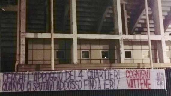 FOTO, Striscione al Franchi contro Cognigni