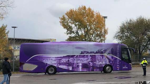 FOTO FV, La squadra viola è arrivata al Bentegodi