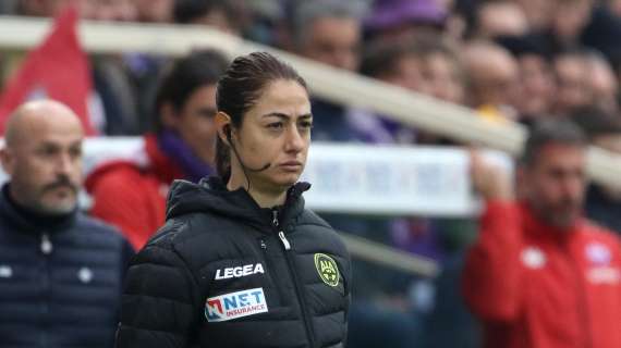 FIORE-LECCE, La 1ª coi viola di Ferrieri Caputi. Al Var...