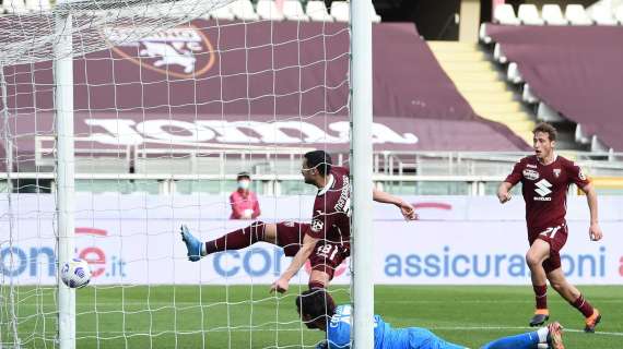 TOR-SAS, Vincono i neroverdi: gol di Alvarez al 93'