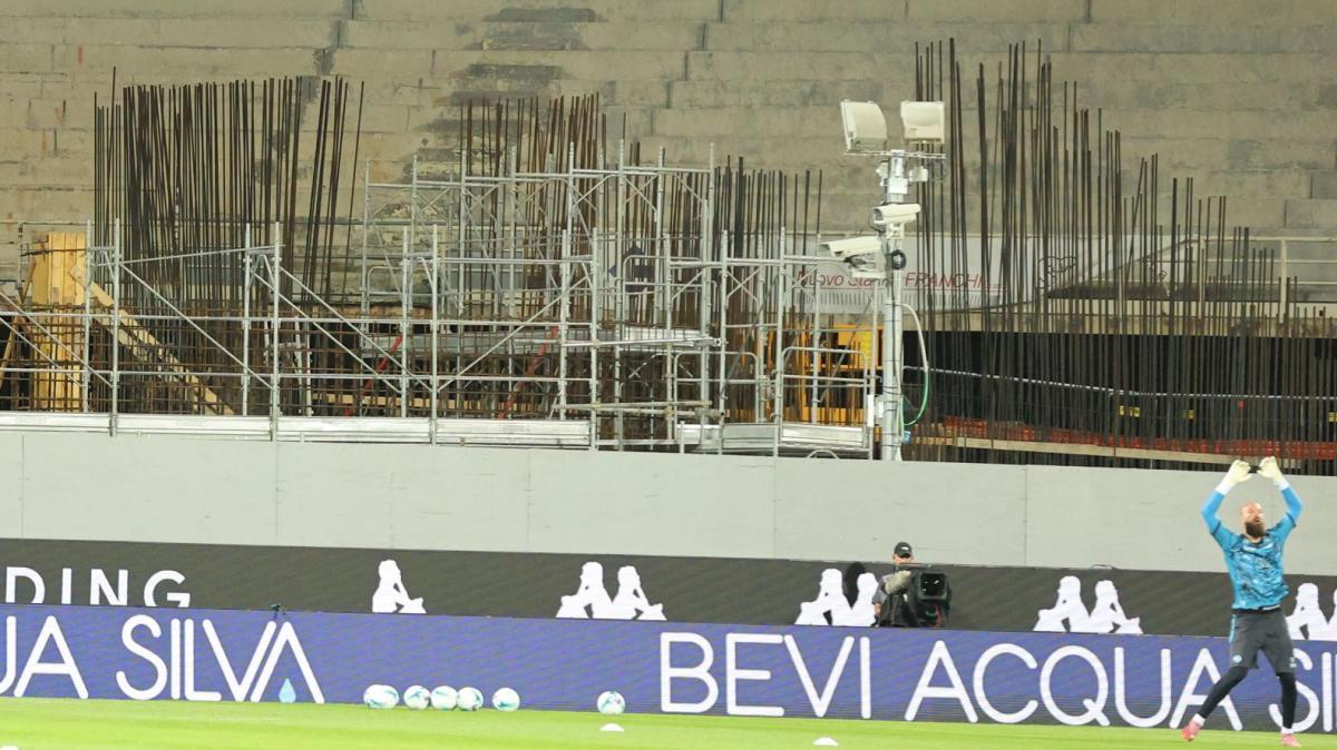 Alta tensione Comune-Fiorentina sullo stadio: cosa può rischiare il club viola