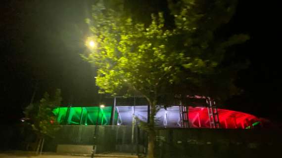 FOTO FV, Nella notte il Franchi è diventato tricolore