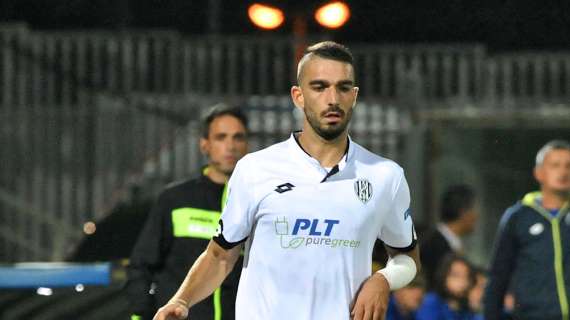 Ex viola, Fazzi passa al Gubbio in uno scambio con la Ternana