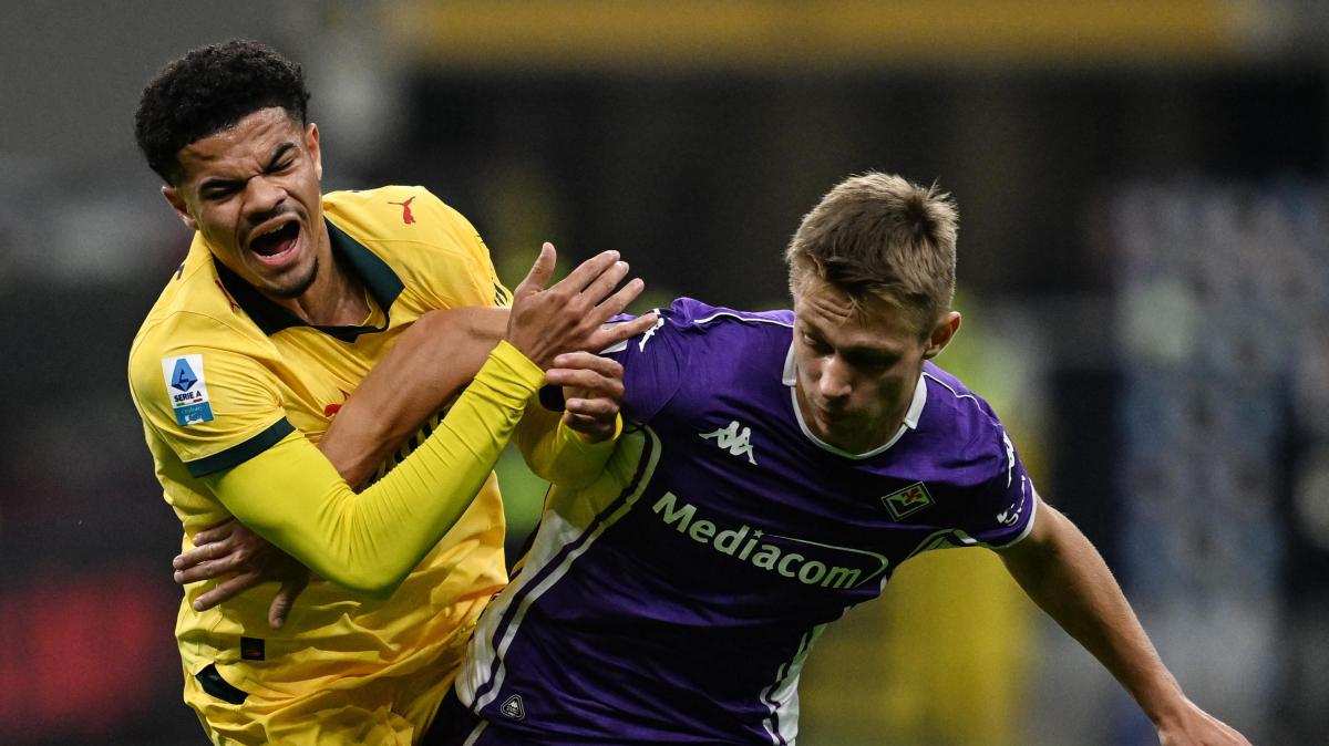 Il primo tiro della Fiorentina arriva al 52': botta di Nicolussi Caviglia