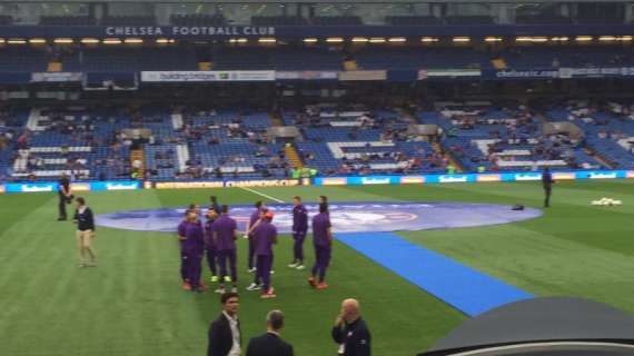 FOTO-VIDEO FV, Viola sul terreno di Stamford Bridge