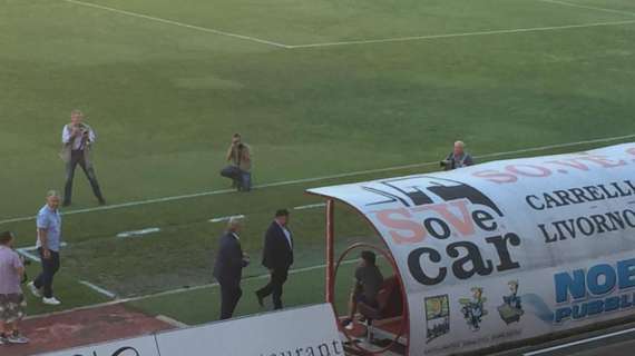 FOTO FV, Dirigenti viola in campo pre-riscaldamento