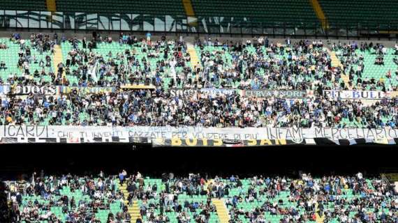 INTER, Striscione contro Icardi: "Non sei uomo"