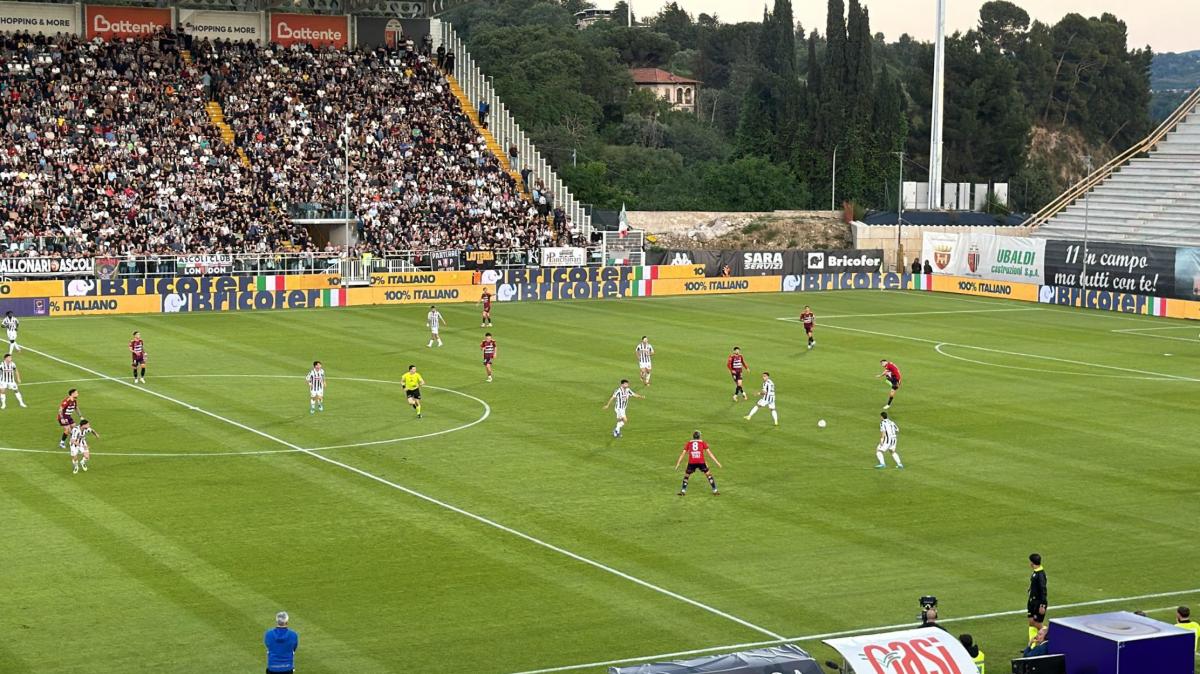 Calcio in tv: la finale dei playoff di Serie C Ascoli-Brescia in chiaro su Rai2 e Sky