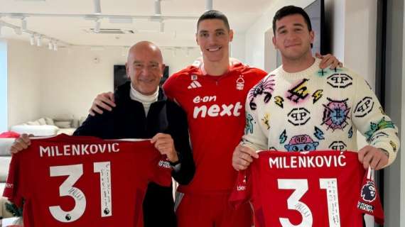 FOTO FV, Due cuori viola in visita a Nottingham da Milenkovic