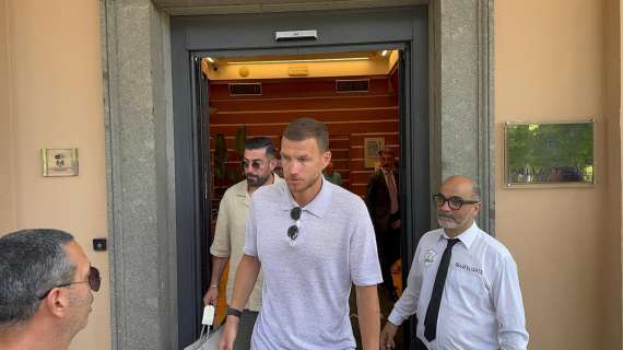 Dzeko ha svolto le visite mediche, ora la partenza per Firenze: le immagini dell'uscita da Villa Stuart