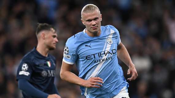 Champions: il Napoli rimane presto in dieci e si arrende al Manchester City
