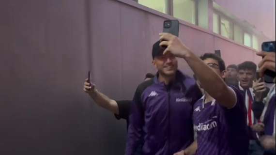 VIDEO FV, La Fiorentina arriva a Peretola: è festa grande
