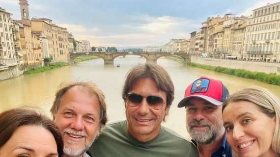 FOTO, Antonio Conte in visita oggi a Firenze