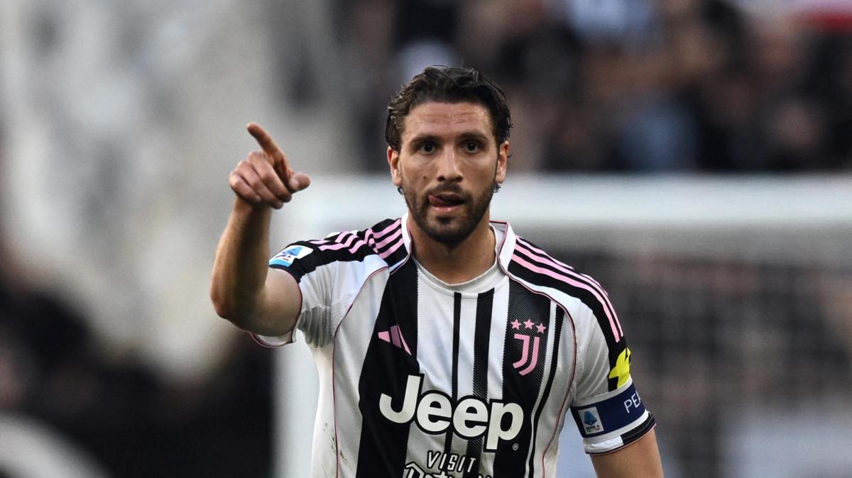 Juventus: ufficializzato il rinnovo di Locatelli, contratto fino al 2030