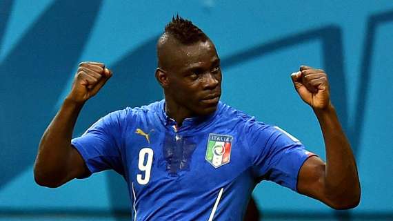 MONDIALI, Inghilterra-Italia 1-2, decide Balotelli