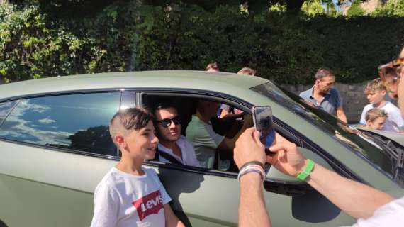 VIDEO FV, Jovic in auto con Milenkovic. I due...