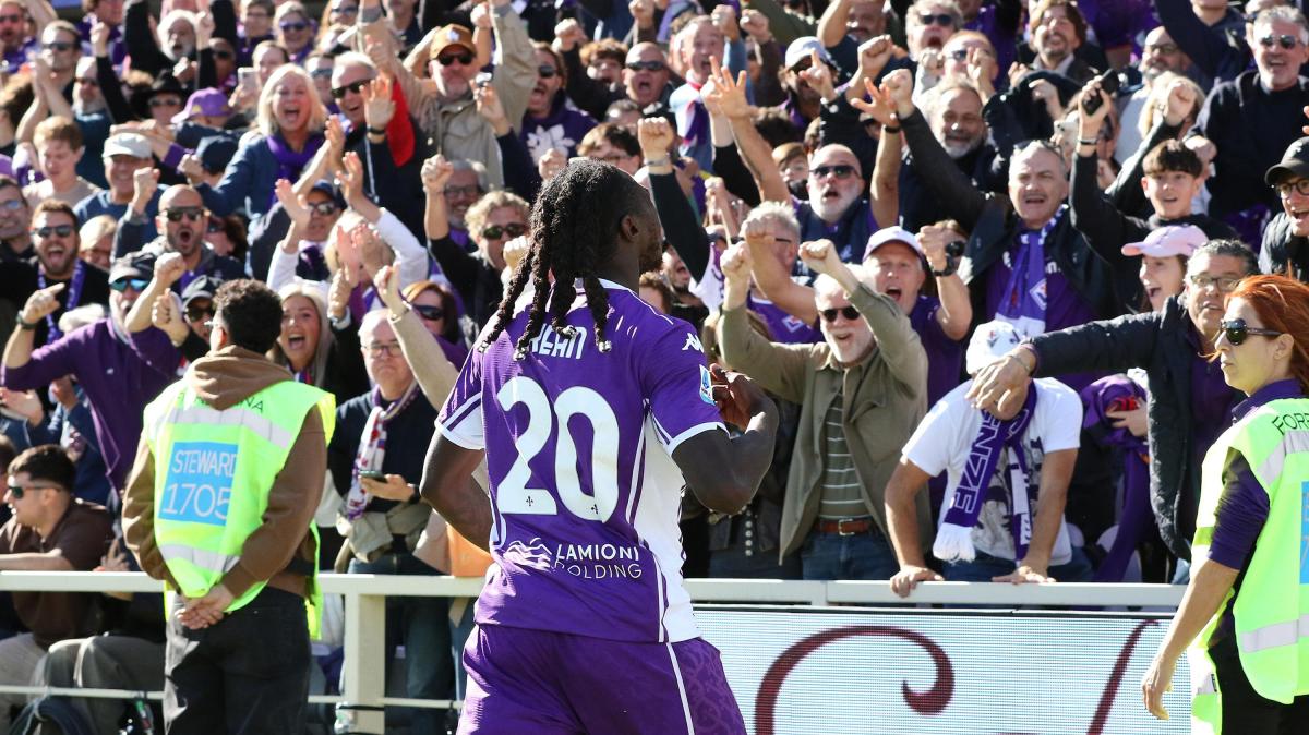 Kean sotto la lente d'ingrandimento: con Retegui in azzurro, in viola da solo (e in gol)