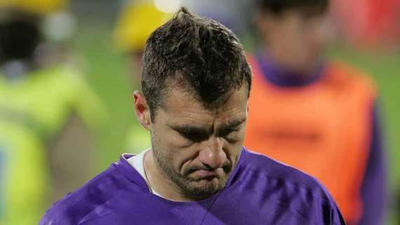 FOTO, Vieri veste in pantaloncini della Fiorentina