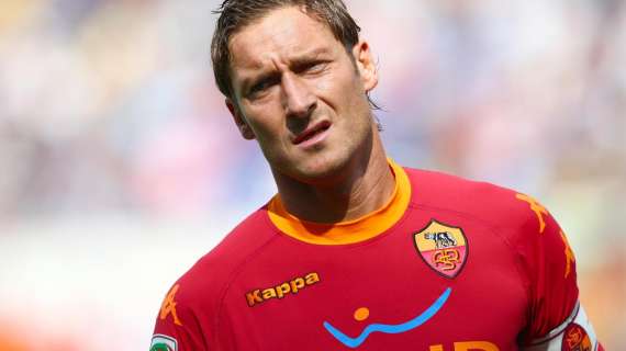 TOTTI, "Frecciate" a Bossi e Di Canio