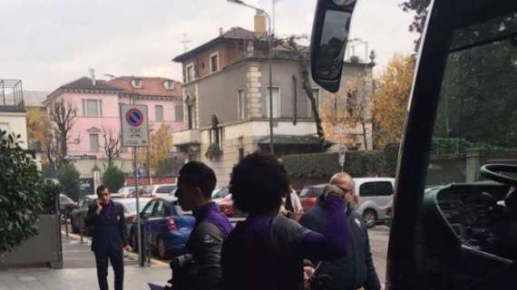 FOTO FV, La Fiorentina è arrivata a Milano