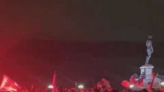 VIDEO, Anche a Firenze scoppia la festa al Piazzale