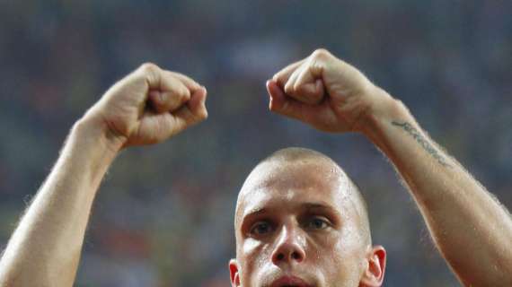 OBIETTIVI, Ufficiale Heitinga al Fulham