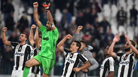 CHAMPIONS, Juve corsara a Lione: vince 0-1