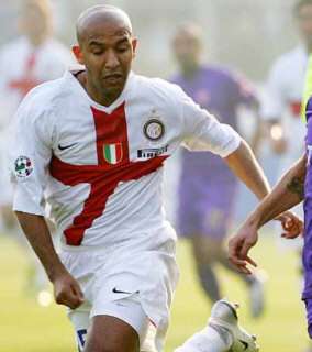 FIORENTINA, Dacourt per il centrocampo