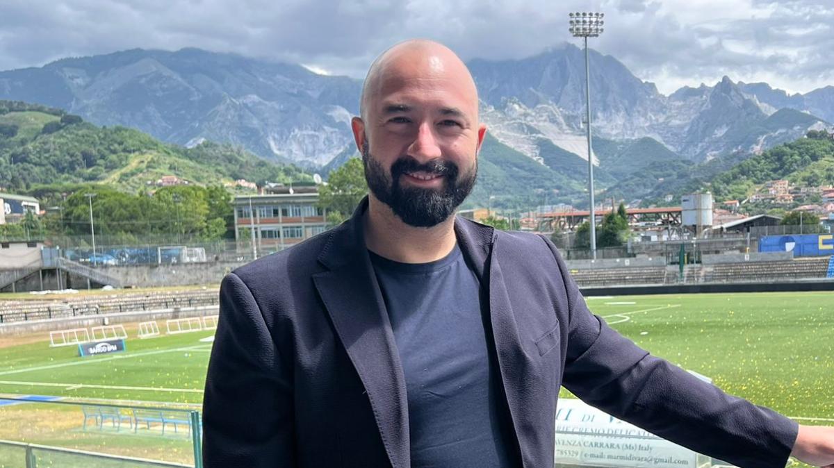 Il tempo di pensare al futuro è già arrivato e la domanda da farsi è solo una: quali sono le ambizioni della proprietà? Giuseppe Commisso dica a Firenze quali sono le sue intenzioni. La scelta dell'allenatore sarà solo una conseguenza