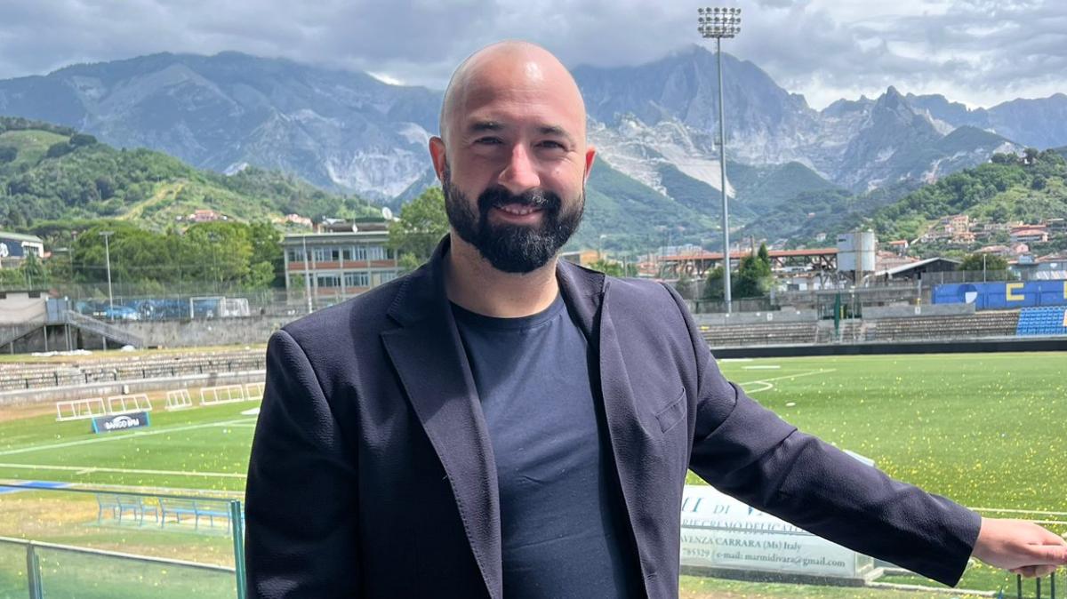 La rivoluzione per la salvezza è già in clamoroso ritardo. Paratici tratta con il Tottenham ma serve tempo: e il suo arrivo potrebbe slittare ancora. Ferrari continuerà a essere l'unico tramite con Commisso e non ha mai pensato alle dimissioni