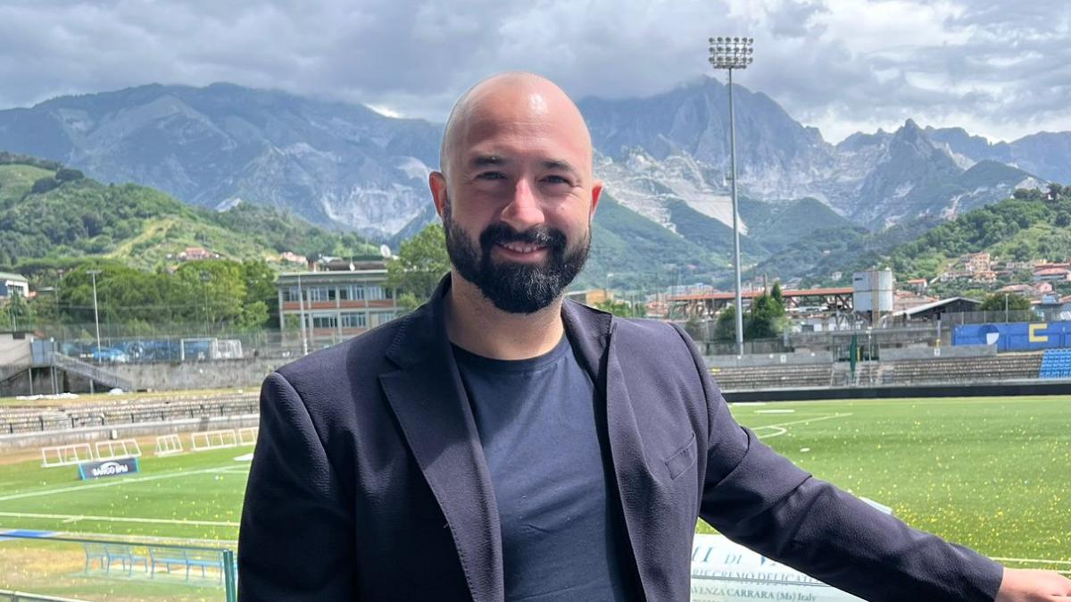 Chi pensa che per la rivoluzione basterà un'estate si sbaglia. Paratici avrà bisogno di tempo ma la società sia chiara. Il post social di Commisso vale zero: qualcuno spieghi a Firenze quali sono le intenzioni per il futuro 