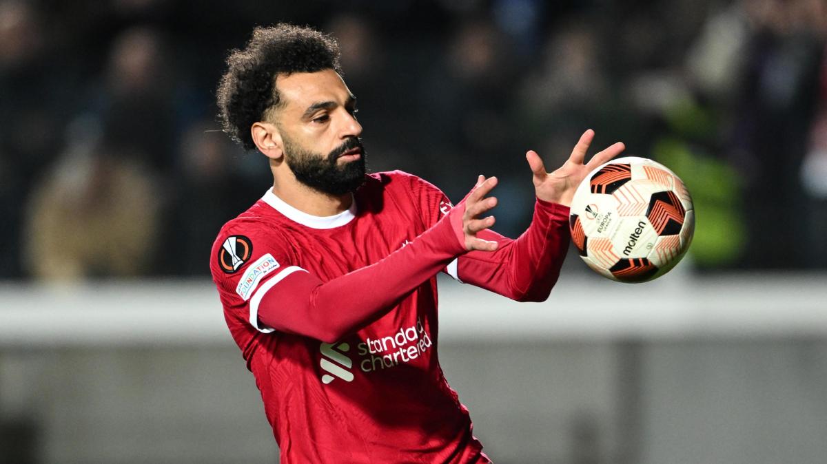 Salah timbra il suo ultimo derby di Liverpool. Van Dijk: "Abbiamo passato tutto insieme"