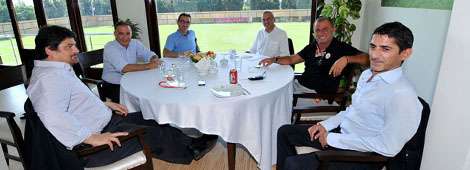 FIORENTINA, La foto del pranzo con Terim