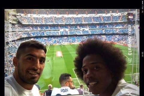 FOTO, Maxi e Sanchez si godono il Clásico a Madrid