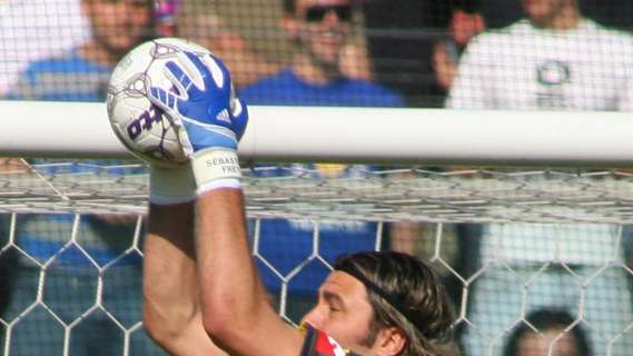 FIORENTINA-CAGLIARI 1-0, Doppio miracolo di Frey