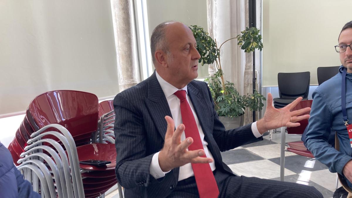 Genoa, presidente Sucu promette: "Mercato? Ai tifosi faremo un regalo per Natale"