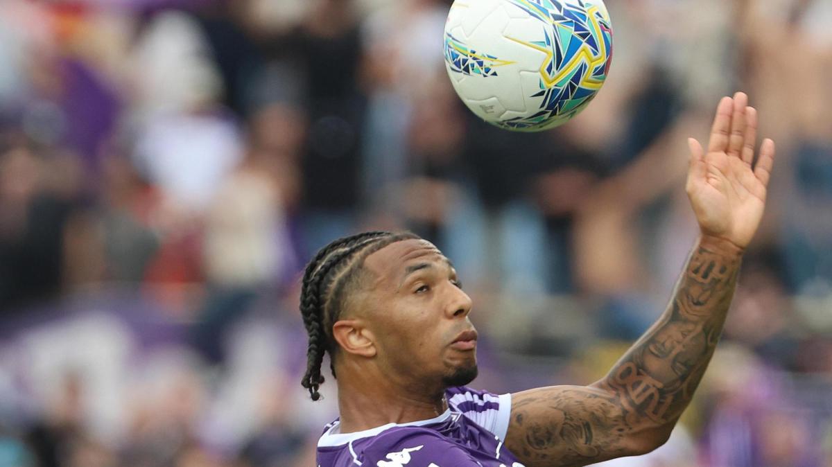 Fiorentina-Genoa 0-0: doppio cambio a centrocampo, dentro Brescianini e Fabbian