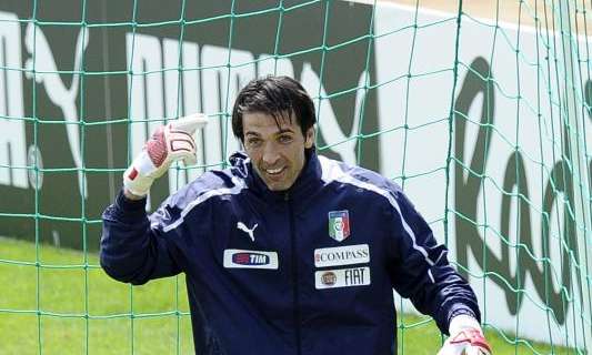 BUFFON, No comment alle parole di Monti...