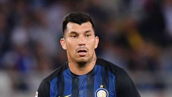 MEDEL, Fitti contatti col Besiktas per il cileno