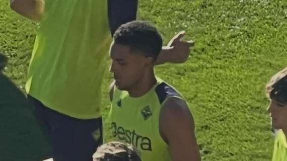 Sabiri, presente insieme ai compagni di squadra per l'allenamento del pomeriggio