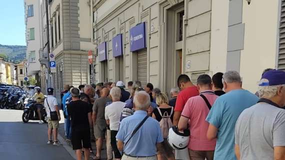 Abbonamenti, un anno fa nel primo giorno furono 3.200 le tessere rinnovate