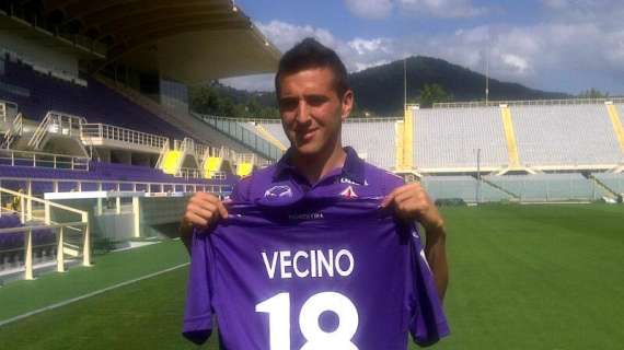 FOTO FV, La presentazione di Vecino